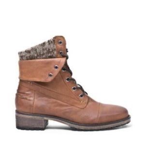 Steve Madden “Jourdana” Congac Leather Boot